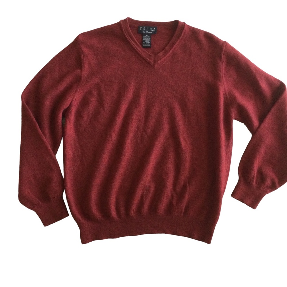 Valda 100% Merino Wool V-Neck Burgundy Sweater Size Medium